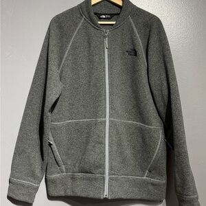 The North Face Men's Gray Sweater